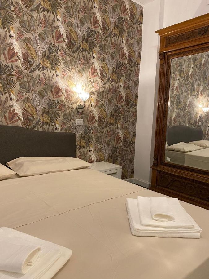 Al Teatro Bed & Breakfast Reggio Calabria Exterior photo