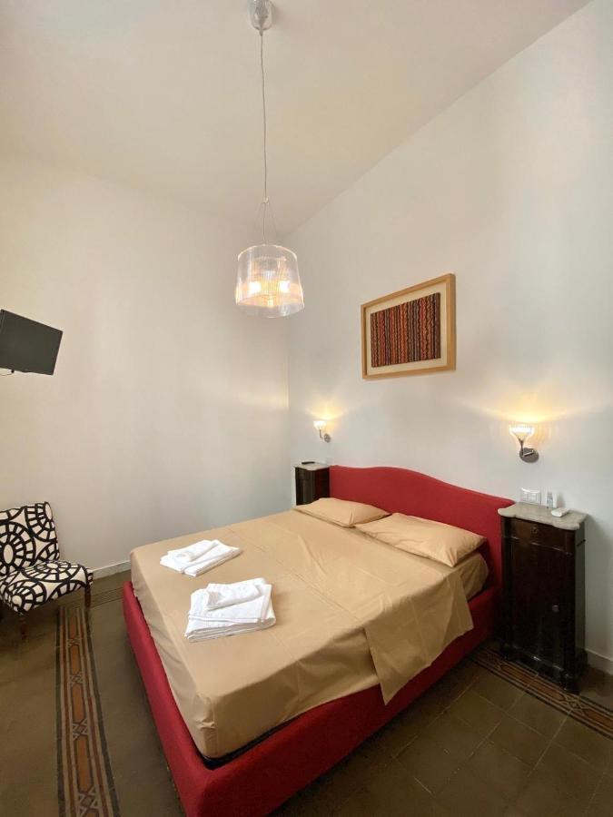 Al Teatro Bed & Breakfast Reggio Calabria Exterior photo