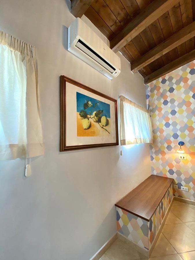 Al Teatro Bed & Breakfast Reggio Calabria Exterior photo